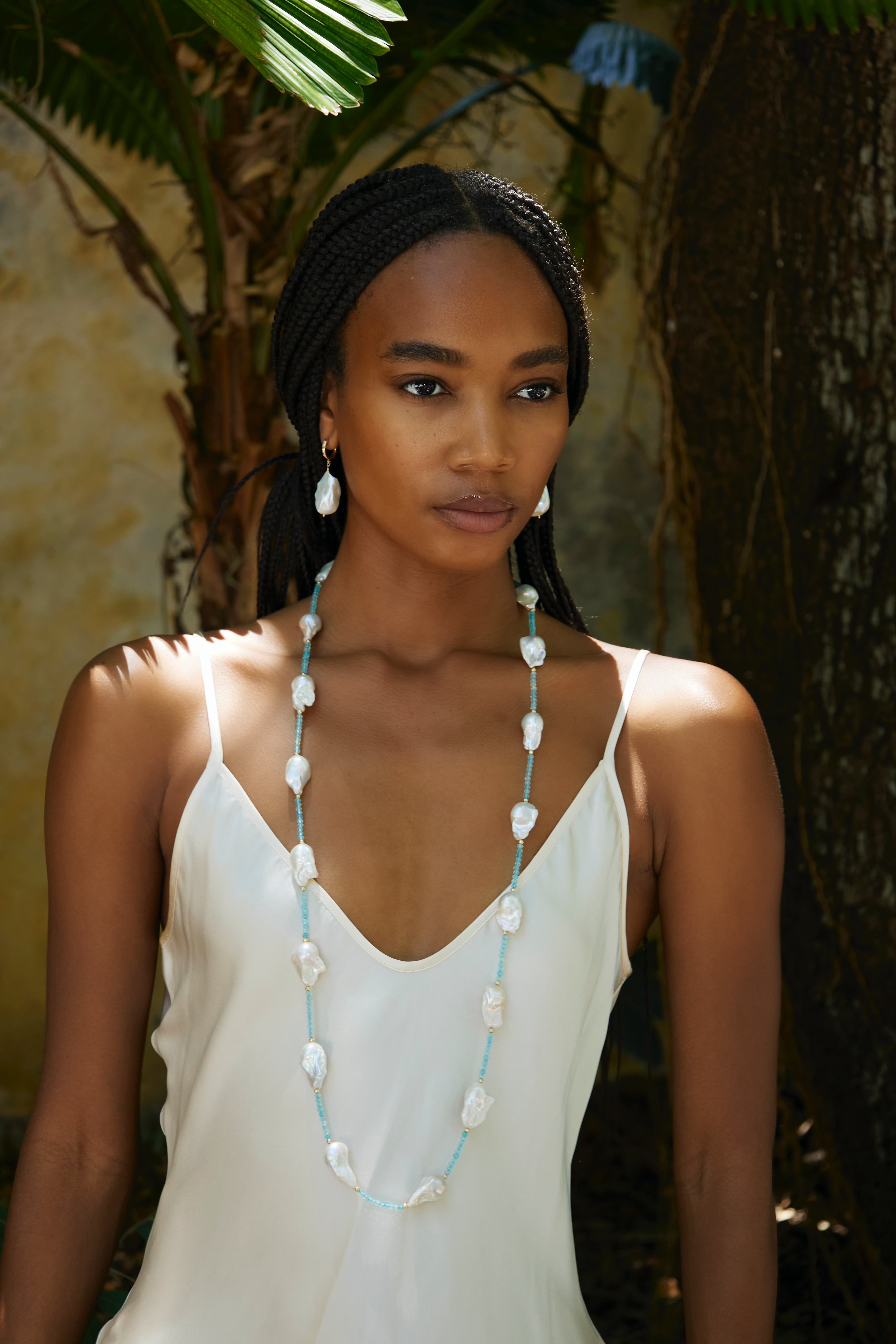 Willa 18-Pearl Segmenti Necklace